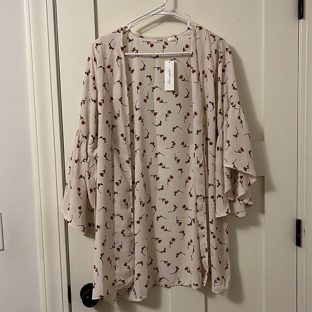 Francesca’s Floral Top